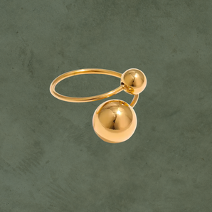 Anillo Ajustable con Bola Dorada