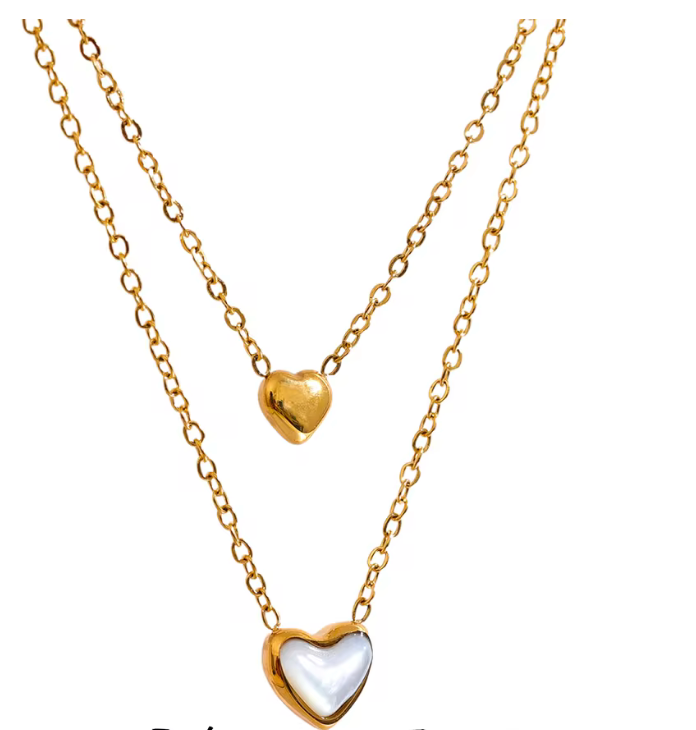 Collar Doble Capa con Colgante de Corazón en Acero Inoxidable y Concha Natural – Joyería Exquisita
