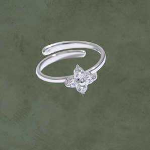 Anillo Floral con Zirconia en Plata