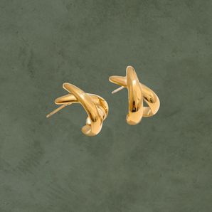 Aretes Cruzados en Oro