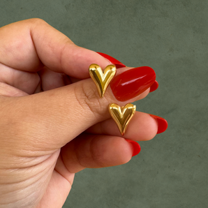 Aretes en Corazón Dorado
