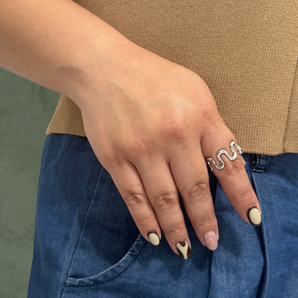 Anillo Abierto Irregular Plateado