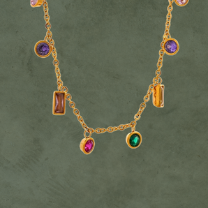 Collar con Dijes de Zirconias Multicolor