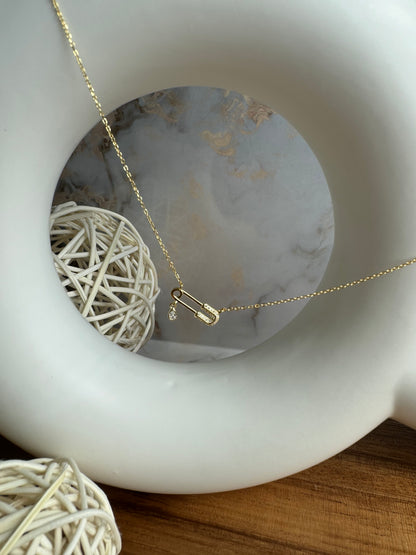 Collar Elegante de Paper Clip en Plata Esterlina 925 - Un Statement Piece para Cautivar en Cualquier Ocasión
