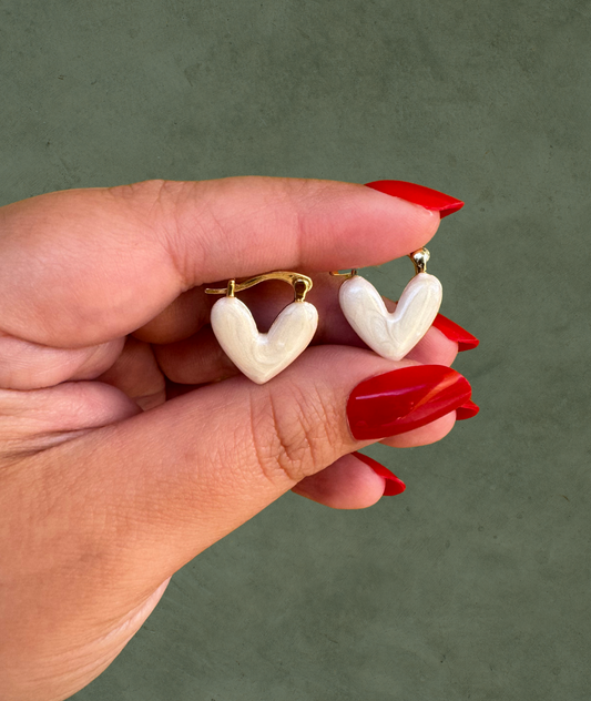 Aretes en Plata Esterlina de Corzón – Un Detalle Romántico