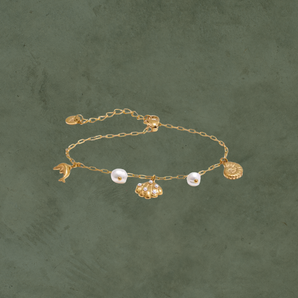 Pulsera con Perlas y Dijes Marinos