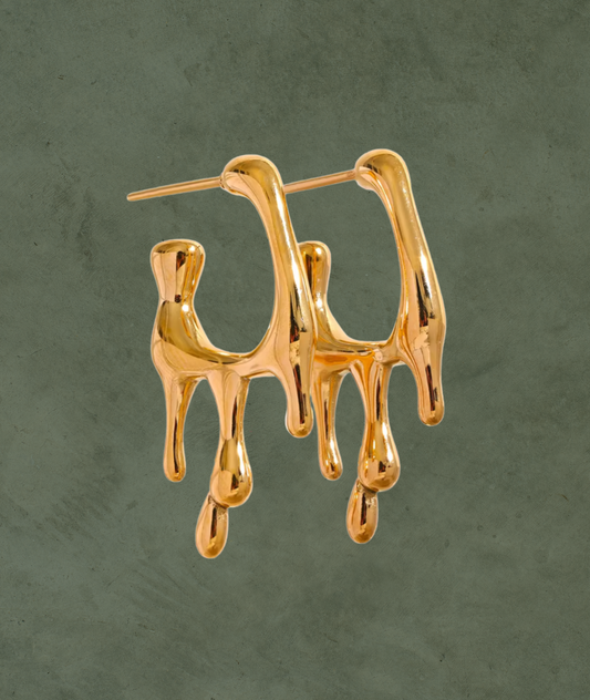 Pendientes Geométricos Dorados en Acero Inoxidable – Elegancia Personalizada con Baño en Oro 18K